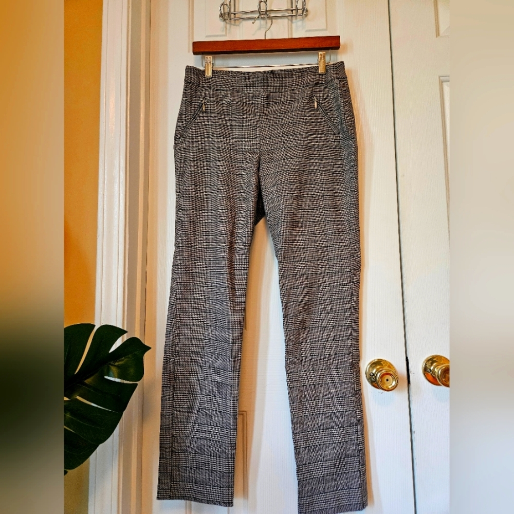 Women Gray Plaid Pants